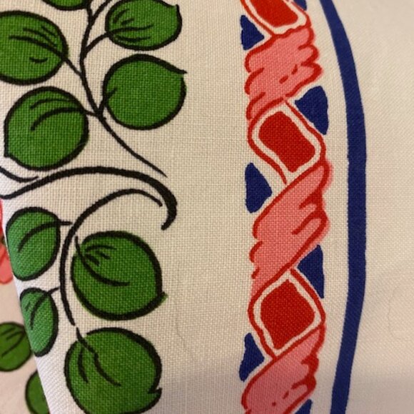 56x56 Square Ribeauville Linen Table Cloth - Picture 2 of 7